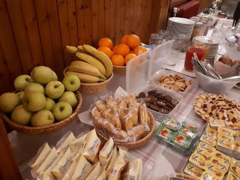 Hotel La Piccola Baita 泰尔米尼洛 外观 照片