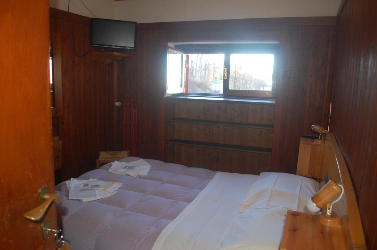Hotel La Piccola Baita 泰尔米尼洛 外观 照片