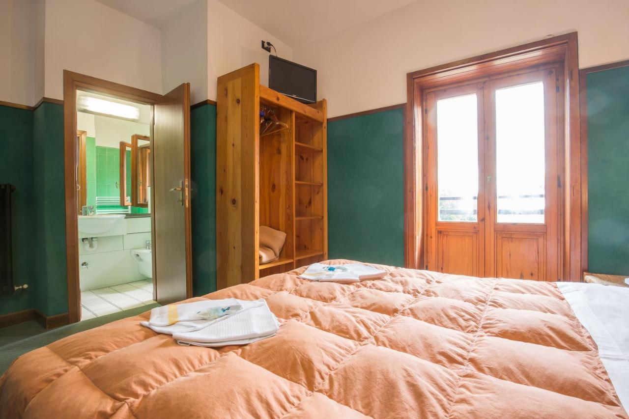 Hotel La Piccola Baita 泰尔米尼洛 外观 照片