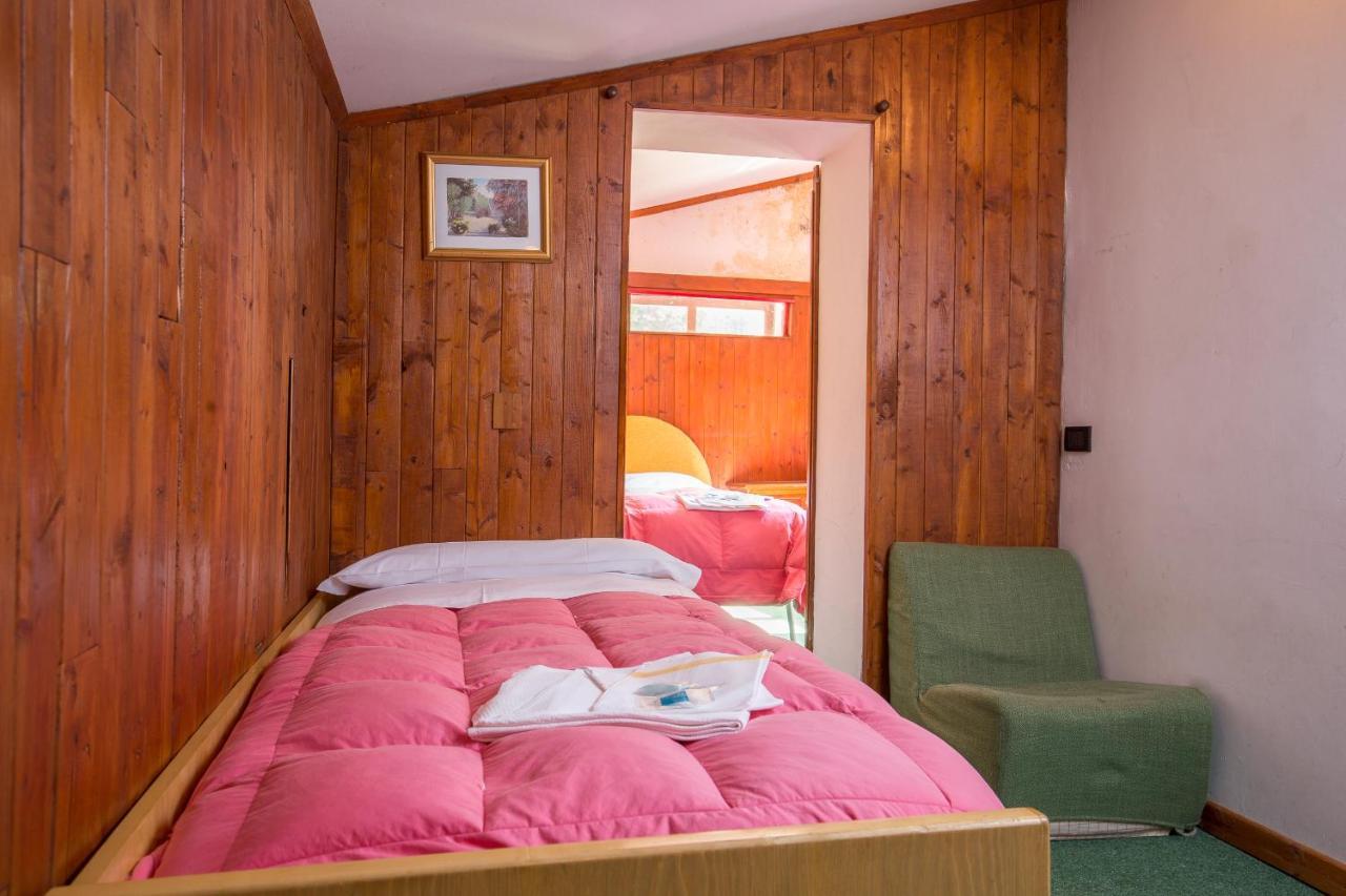 Hotel La Piccola Baita 泰尔米尼洛 外观 照片