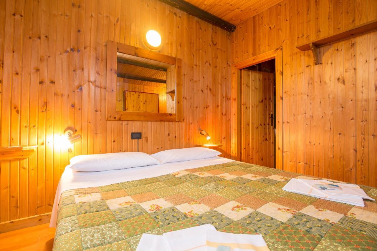 Hotel La Piccola Baita 泰尔米尼洛 外观 照片